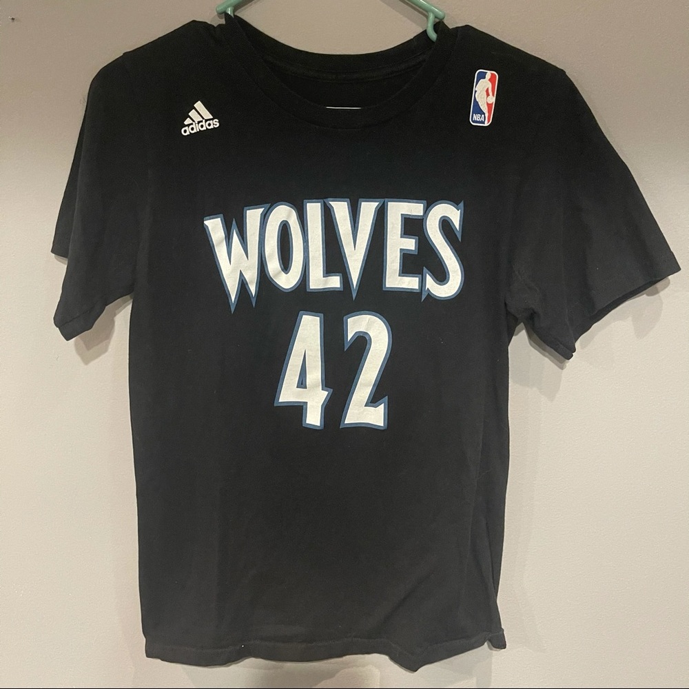 #42 Minnesota Timberwolves Basketball Tee